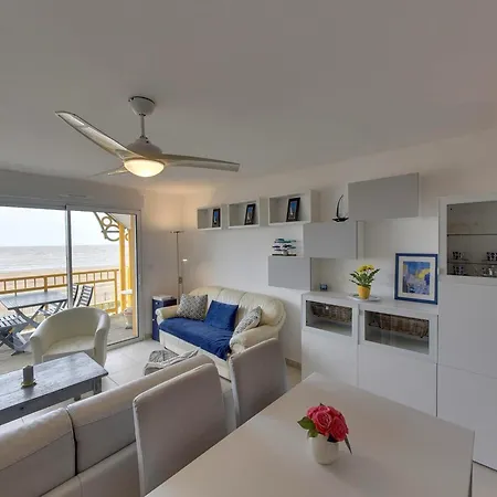 3 Pieces Avec Parking Et Balcon A 900m Du Centre - - Fr-1-706-3 شقة Châtelaillon-Plage